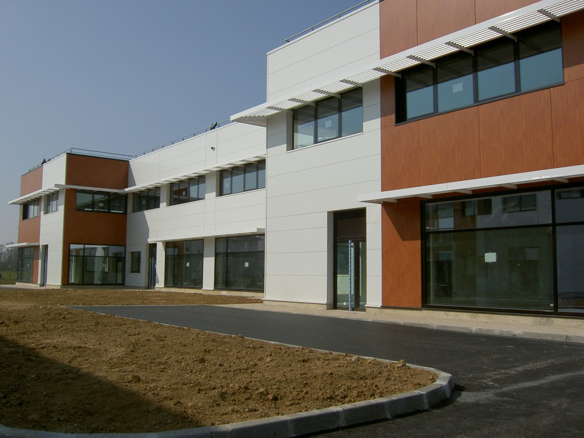 Transaction : bureaux de 285 m² à Lieusaint
